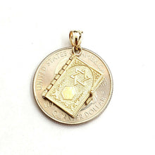 Load image into Gallery viewer, 14k yellow gold ten commandments book star of David Chay Jewish pendant 4.1g
