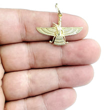 Load image into Gallery viewer, 18k yellow gold Farvahar Faravahar Persian Ahoura Mazda Zoroastrian pendant 2.7g
