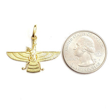 Load image into Gallery viewer, 18k yellow gold Farvahar Faravahar Persian Ahoura Mazda Zoroastrian pendant 2.7g
