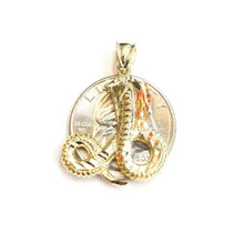 Load image into Gallery viewer, 10k yellow gold cobra snake reptile Pendant charm gift fine jewelry 4.1g
