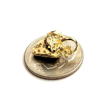 Load image into Gallery viewer, 14k yellow gold 3D Strawberry fruit Fresa leaf pendant charm fine jewelry 3.7g
