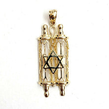 Load image into Gallery viewer, 14k yellow gold tablets of law star of David Jewish Israel torah pendant 3.1g
