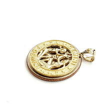 Load image into Gallery viewer, 10k yellow Gold round Gemini zodiac astrology Pendant charm fine jewelry 2.5g
