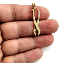 Load image into Gallery viewer, 14k Yellow Gold 3D Pliers Pendant charm Movable tools Gift fine jewelry 2.6g
