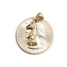 Load image into Gallery viewer, 14k yellow Gold tiny 3D horse chess piece Pendant charm gift fine jewelry 2g
