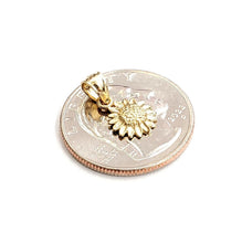 Load image into Gallery viewer, New 14k yellow Gold solid tiny sunflower girasol Pendant charm fine jewelry 0.7g
