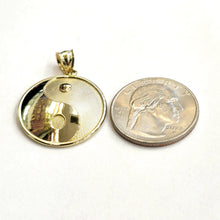 Load image into Gallery viewer, New 10k solid yellow Gold yin ying yang taoist symbol Pendant jewelry 0.96" 3g
