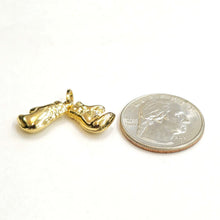 Load image into Gallery viewer, 14k yellow gold hollow 3D classic boxing gloves charm pendant fine jewelry 1.9g
