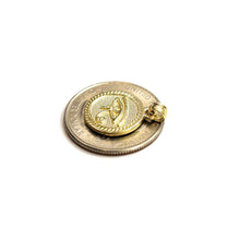 Load image into Gallery viewer, 10k yellow Gold Round Two Sided Egyptian eye of Horus protection Pendant 2.6g
