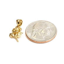 Load image into Gallery viewer, New 14k yellow solid Gold rose flower Pendant charm gift fine jewelry 1.3g
