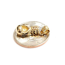 Load image into Gallery viewer, New 14k yellow gold classic boxing glove charm pendant gift fine jewelry 2.5g
