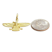 Load image into Gallery viewer, 18k yellow gold Farvahar Faravahar Persian Ahoura Mazda Zoroastrian pendant 4.8g
