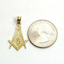 Load image into Gallery viewer, 10k yellow Gold Freemason Masonic Pendant charm fine religious gift jewelry 1.3g
