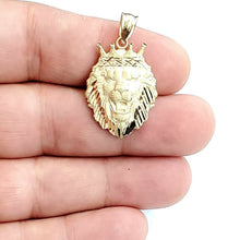 Load image into Gallery viewer, 14k yellow Gold lion head face crown Leo zodiac Pendant charm fine jewelry 4.2g
