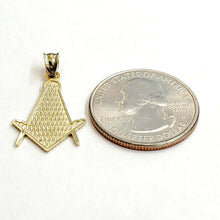 Load image into Gallery viewer, 10k yellow Gold Freemason Masonic Pendant charm fine religious gift jewelry 1.3g
