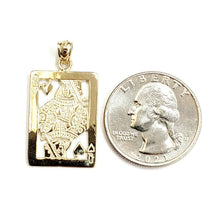 Load image into Gallery viewer, 14k yellow Gold Queen of hearts Pendant playing card gambling fine jewelry 3.6g
