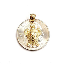 Load image into Gallery viewer, New 14k yellow gold solid turtle pendant charm lucky gift fine jewelry 2.4g
