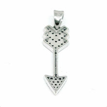 Load image into Gallery viewer, New 14k white Gold arrow pendant cubic zirconia fine jewelry gift 1.4g
