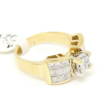 Load image into Gallery viewer, pre owned 1.75Ct Natural square Diamond 14k yellow Gold Engagement Ring Sz 7.75
