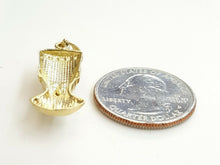 Load image into Gallery viewer, New 10k yellow Gold Egyptian Nefertiti Queen Cleopatra head Pendant jewelry 2.3g
