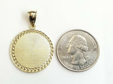 Load image into Gallery viewer, New 10k yellow solid Gold freemason Masonic Pendant religious jewelry 0.97" 4g
