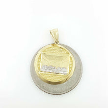 Load image into Gallery viewer, 10k two-tone gold round last supper pendant charm 0.75" religious jewelry 1.9g
