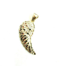 Load image into Gallery viewer, 10k Yellow Gold Single Angel Wing Pendant Diamond Cut Unisex fine jewelry 2.6g
