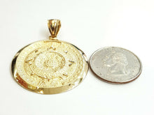 Load image into Gallery viewer, 14k yellow Gold Aztec Mayan sun calendar Azteca pendant gift jewelry 1.39" 7.3g
