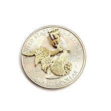 Load image into Gallery viewer, New 14k yellow Gold stork bird carrying Newborn baby Pendant fine jewelry 1.1g
