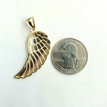 Load image into Gallery viewer, 10k Yellow Gold Single Angel Wing Pendant Diamond Cut Unisex fine jewelry 2.6g
