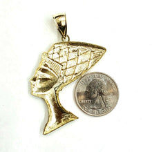 Load image into Gallery viewer, 10k yellow solid Gold Egyptian queen Nefertiti head Pendant fine jewelry 6.4g
