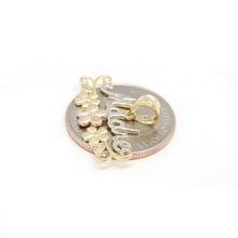 Load image into Gallery viewer, New 14k tri color Gold madre mother flower Pendant charm fine gift jewelry 1.7g
