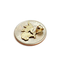 Load image into Gallery viewer, New 14k yellow Gold stork bird carrying Newborn baby Pendant fine jewelry 1.1g
