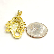 Load image into Gallery viewer, New 10k yellow gold scorpion Scorpio pendant charm zodiac sign Fine Jewelry 3.4g
