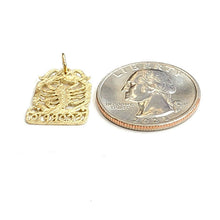 Load image into Gallery viewer, 14k yellow Gold scorpion zodiac sign astrology Pendant charm fine jewelry 1.3g

