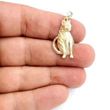 Load image into Gallery viewer, New 14k solid yellow Gold cat full body Pendant charm fine jewelry gift pet 2.3g
