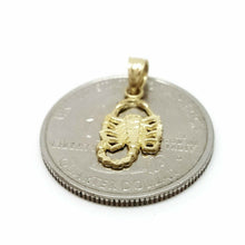 Load image into Gallery viewer, 14k yellow gold small scorpion full body pendant charm fine gift jewelry 0.7g
