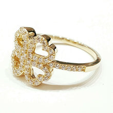 Load image into Gallery viewer, 14k yellow Gold woman&#39;s clover leaf heart ring cubic zirconia size 7.25
