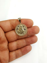Load image into Gallery viewer, New 10k yellow solid Gold freemason Masonic Pendant religious jewelry 0.97" 4.1g

