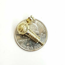 Load image into Gallery viewer, New 10k solid yellow Gold microphone Pendant singer music jewelry fine gift 3.3g
