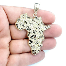 Load image into Gallery viewer, 10k yellow gold nugget Africa continent outline map pendant charm jewelry 9.2g
