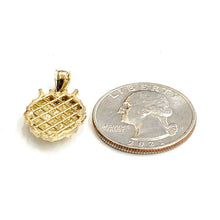 Load image into Gallery viewer, New 14k yellow Gold lion head face with crown Leo Pendant charm fine gift 2.4g
