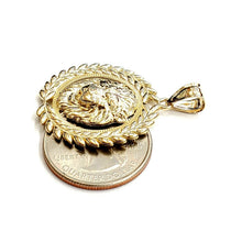 Load image into Gallery viewer, 14k yellow Gold round lion Leo head face Pendant charm gift fine jewelry 4.3g
