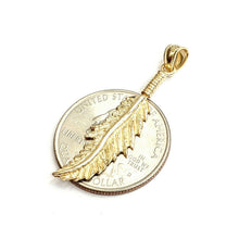 Load image into Gallery viewer, New 14k Yellow Gold solid feather Pendant Unisex gift fine jewelry 2.2g
