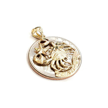 Load image into Gallery viewer, 14k yellow Gold crab cancer zodiac sign astrology Pendant charm fine jewelry 1.7g

