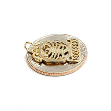 Load image into Gallery viewer, 14k yellow Gold scorpion zodiac sign astrology Pendant charm fine jewelry 1.3g
