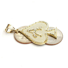 Load image into Gallery viewer, 10k yellow Gold Ace of spade Pendant casino gambling diamond cut jewelry 6.3g
