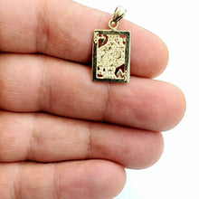 Load image into Gallery viewer, 14k yellow Gold king of hearts Pendant playing card gambling fine jewelry 1.6g
