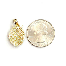 Load image into Gallery viewer, New 14k yellow Gold lion head face with crown Leo Pendant charm fine gift 2.4g
