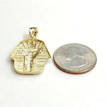 Load image into Gallery viewer, 10k yellow solid Gold Egyptian pharaoh king head Pendant jewelry fine gift 3.3g
